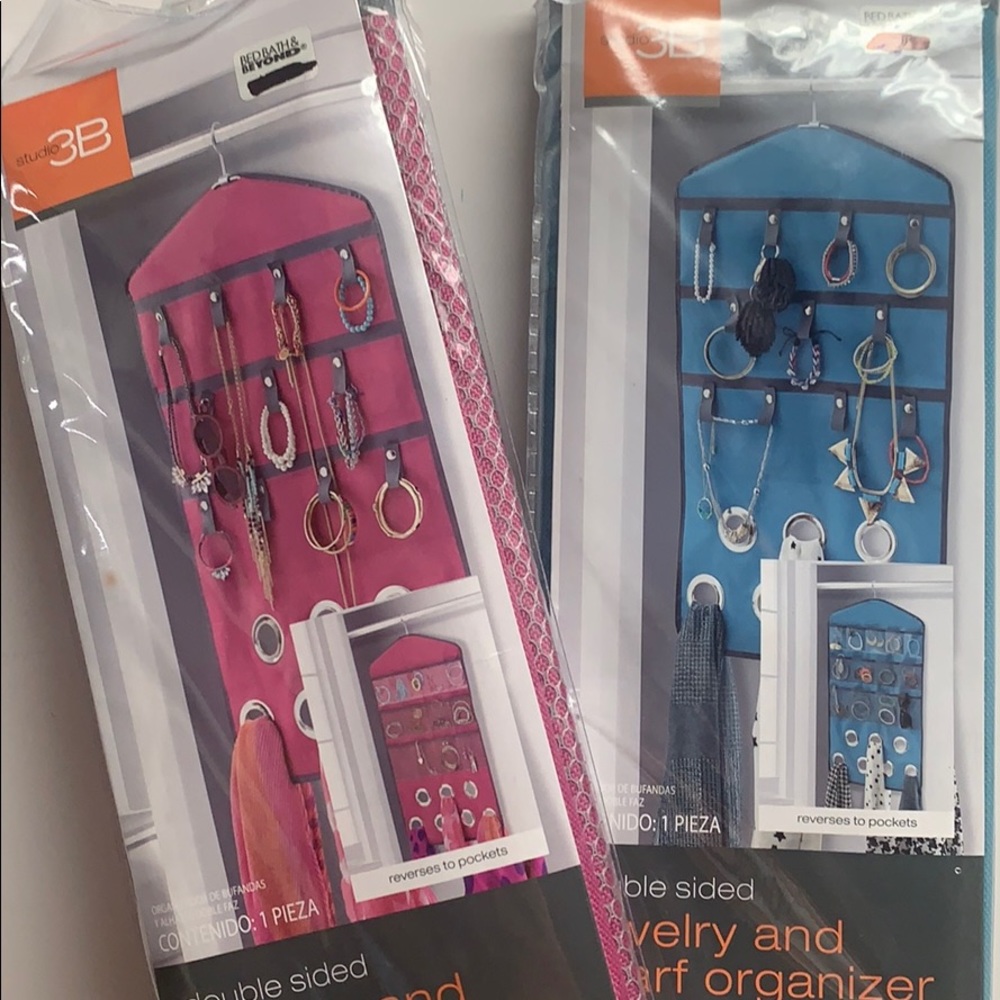 2/$15 NEW Double-sided Jewelry & Scarf Organizer